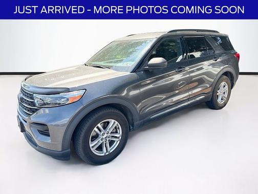 MAGNETIC METALLIC 2020 Ford Explorer XLT