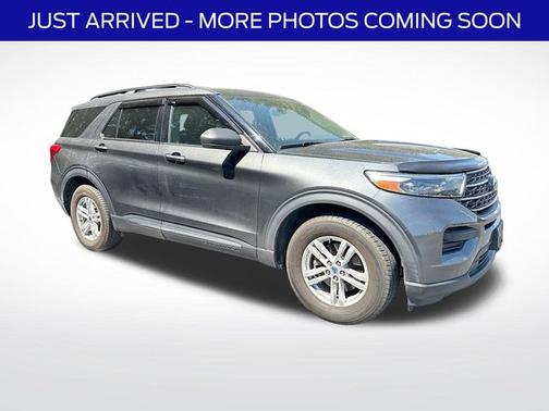 MAGNETIC METALLIC 2020 Ford Explorer XLT