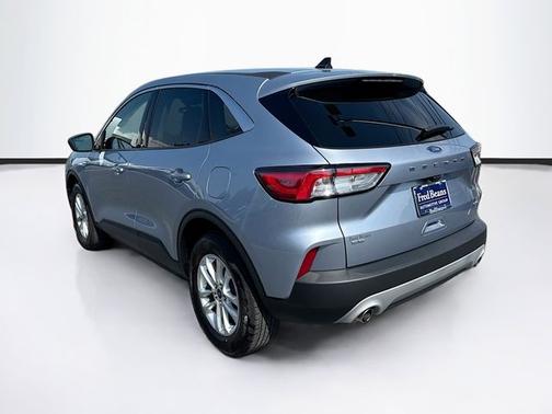 ICED BLUE SILVER METALLIC 2022 Ford Escape SE