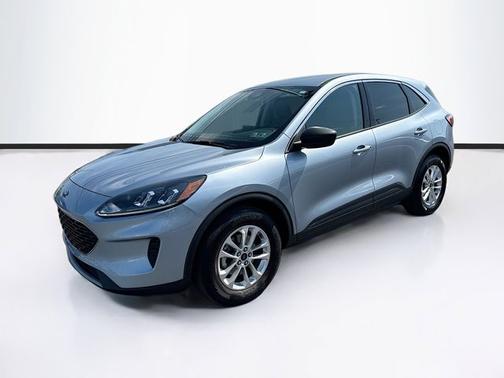 ICED BLUE SILVER METALLIC 2022 Ford Escape SE