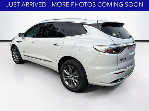 2024 Buick Enclave AVENIR
