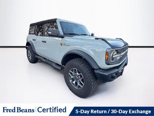 2023 Ford Bronco WILDTRAK