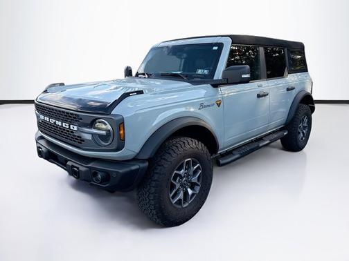 2023 Ford Bronco WILDTRAK