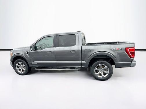CARBONIZED GRAY METALLIC 2023 Ford F-150 XLT