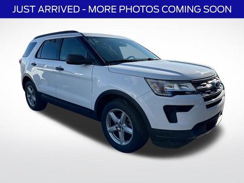 OXFORD WHITE 2018 Ford Explorer BASE