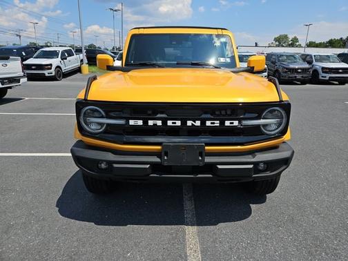 2021 Ford Bronco OUTER BANKS
