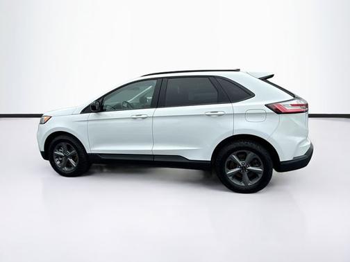 OXFORD WHITE 2023 Ford Edge SEL