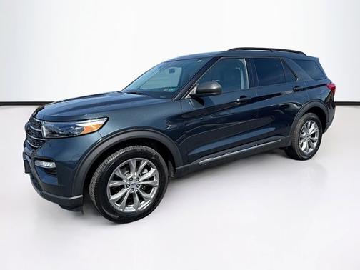 STONE BLUE METALLIC 2022 Ford Explorer XLT
