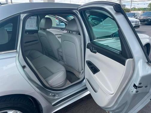 2011 Chevrolet Impala LT