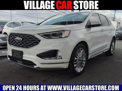 2020 Ford Edge Titanium