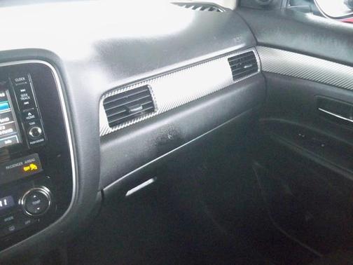 2017 Mitsubishi Outlander ES