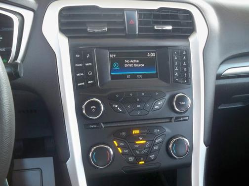 2016 Ford Fusion Hybrid S