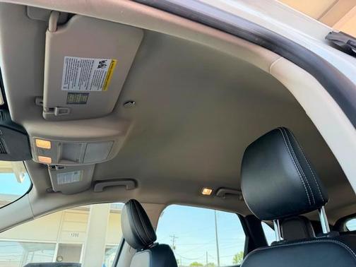 Oxford White 2020 Ford Escape SEL