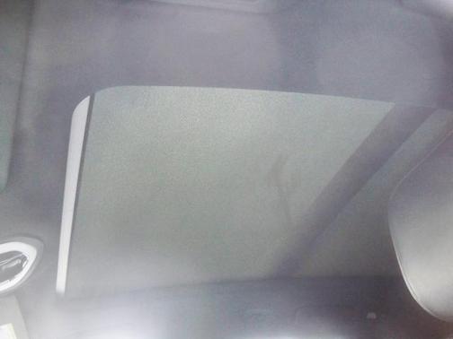 2018 Porsche Macan Base (PDK)