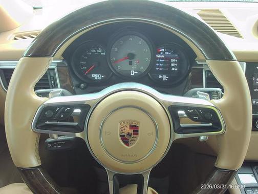 Night Blue Metallic 2017 Porsche Macan S