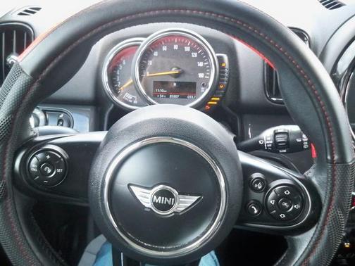 2017 MINI Countryman Cooper