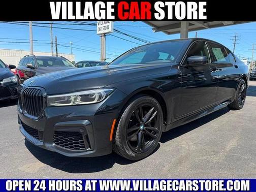 Jet Black 2021 BMW 740 i xDrive
