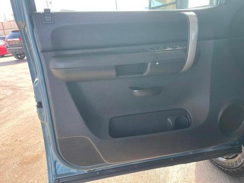 2009 Chevrolet Silverado 2500 LT H/D Extended Cab