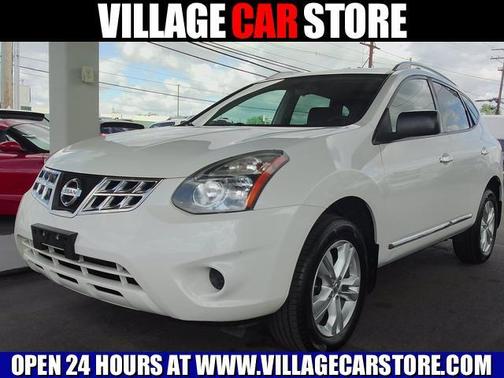Pearl White 2015 Nissan Rogue Select S