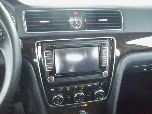 2014 Volkswagen Passat 2.0L TDI DSG SEL Premium