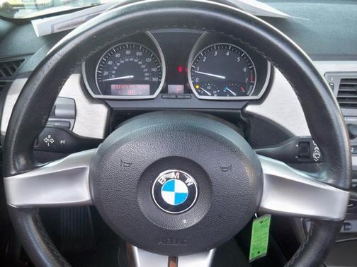 2003 BMW Z4 3.0i Roadster