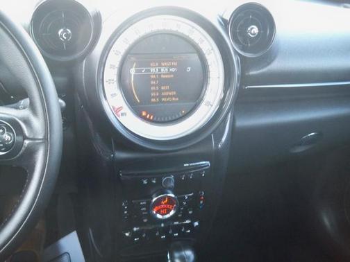 2015 MINI Countryman Cooper