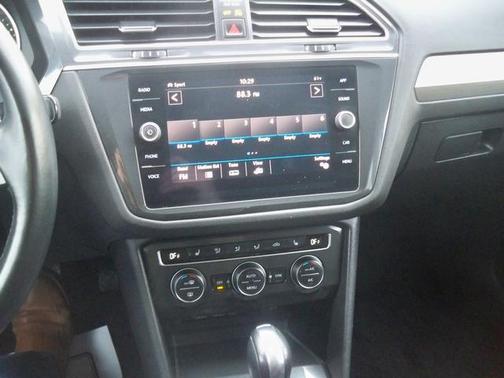 2019 Volkswagen Tiguan 2.0T SE