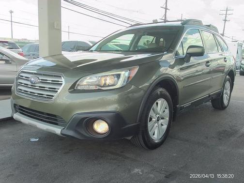 Wilderness Green Metallic 2015 Subaru Outback 2.5i Premium