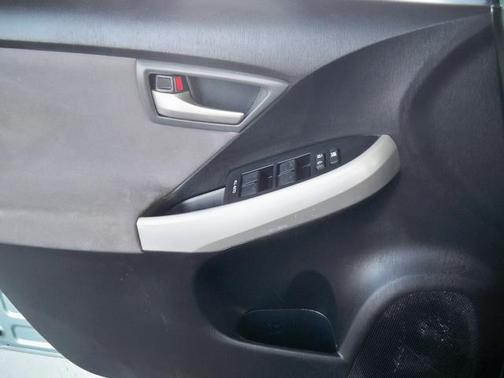 2012 Toyota Prius Three
