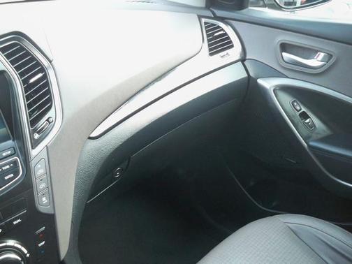 2013 Hyundai SANTA FE GLS