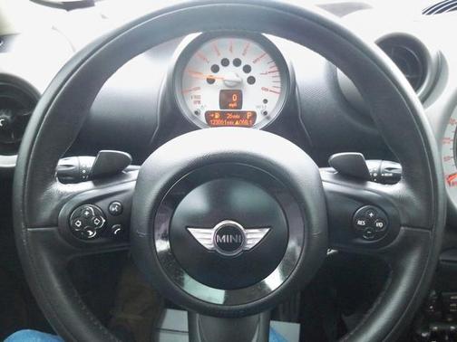 2011 MINI Cooper S Countryman Base
