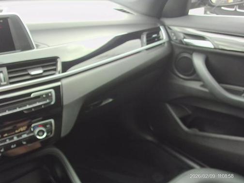 Glacier Silver Metallic 2017 BMW X1 xDrive 28i