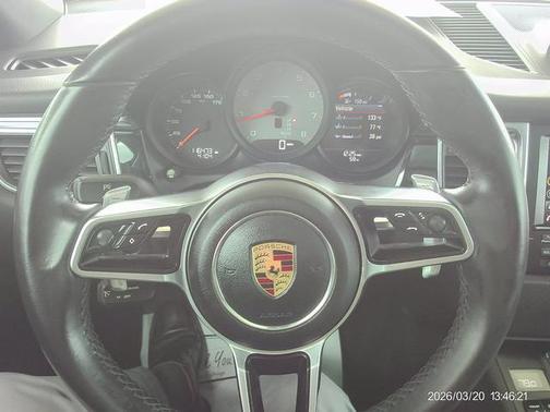 White 2016 Porsche Macan S
