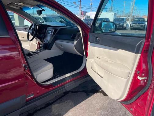 2011 Subaru Outback 2.5i Premium