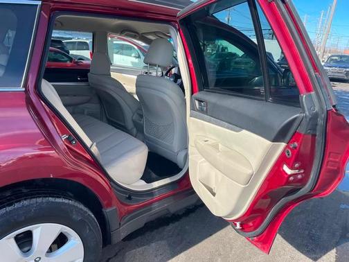 2011 Subaru Outback 2.5i Premium