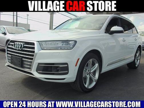 Glacier White Metallic 2019 Audi Q7 55 Prestige