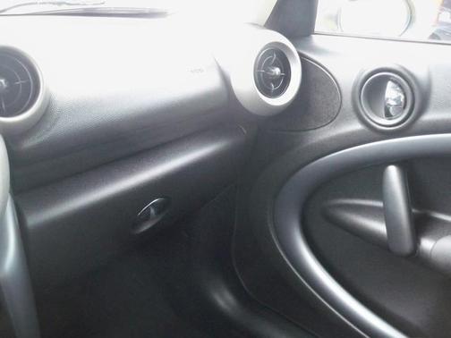 2012 MINI Cooper S Countryman Base