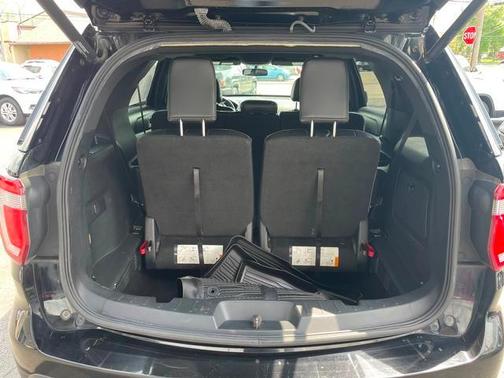 Shadow Black 2017 Ford Explorer XLT
