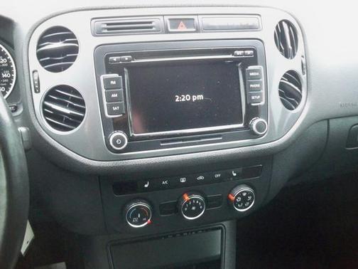 2015 Volkswagen Tiguan Auto S