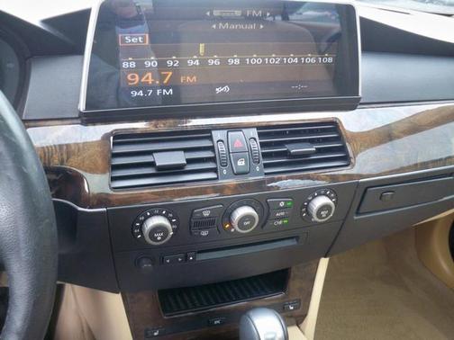2005 BMW 530 i