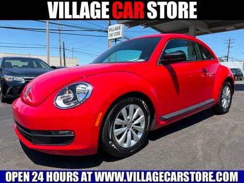 Tornado Red 2015 Volkswagen Beetle Auto 1.8T