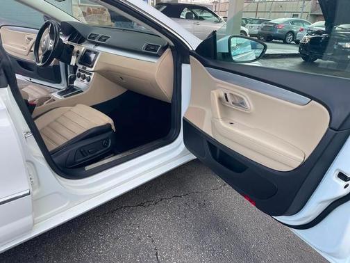 2016 Volkswagen CC 2.0T Sport