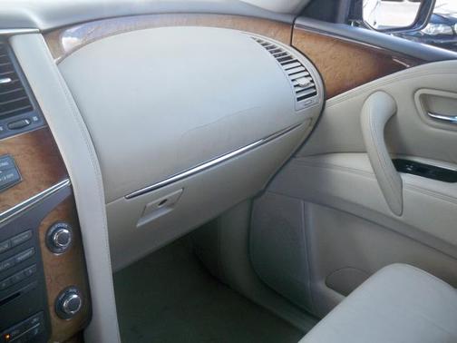 2011 INFINITI QX56 Base