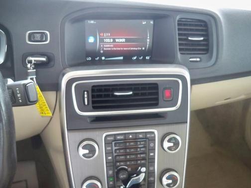 2015 Volvo S60 T5 Premier