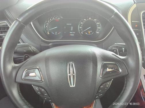 White Platinum Tri-Coat Metallic 2017 Lincoln MKX Reserve