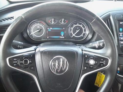 2016 Buick Regal Turbo Sport Touring