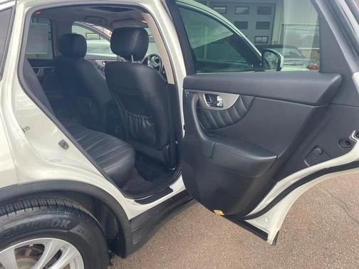 2013 INFINITI FX37 Base