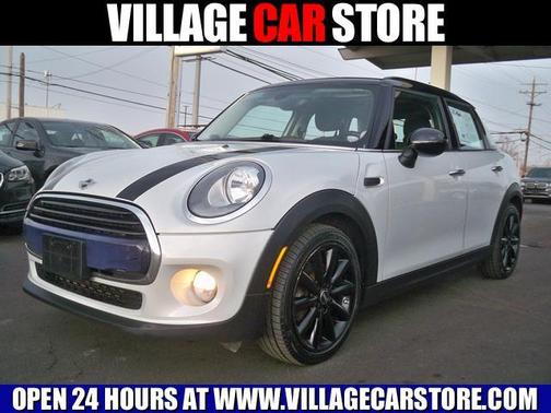 2016 MINI Hardtop Cooper