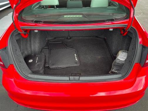 2016 Volkswagen Jetta 1.8T Sport