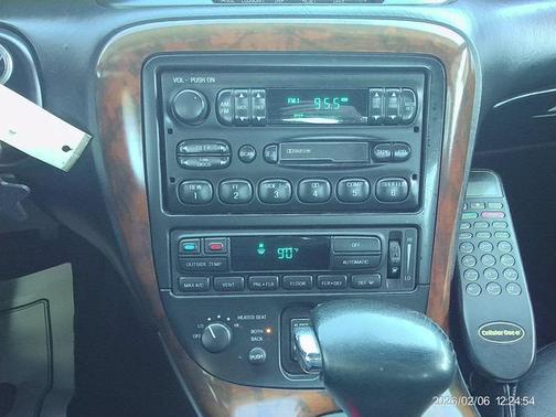 Black Clearcoat 1997 Lincoln Mark VIII LSC